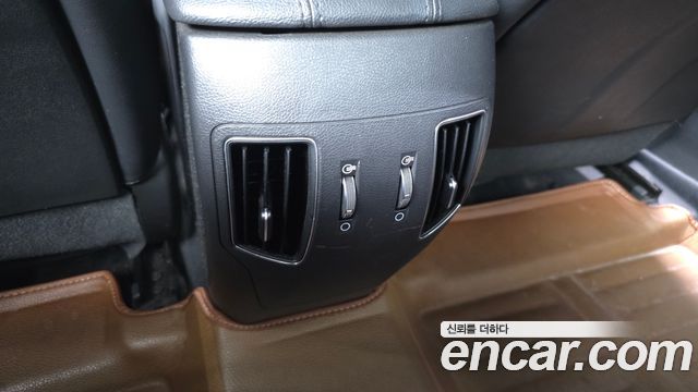 Hyundai Sonata 2013 — photo 28