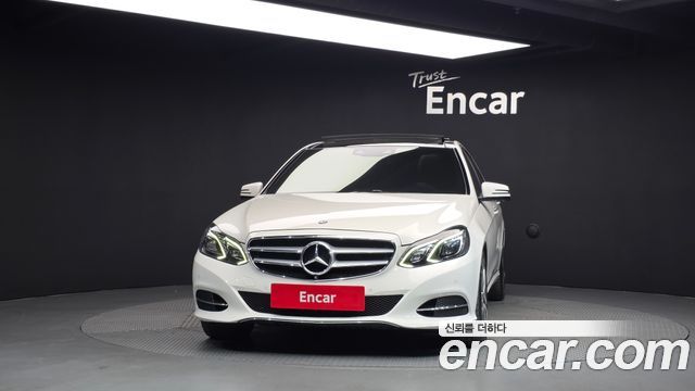Mercedes-Benz E-Class 2016 — photo 3