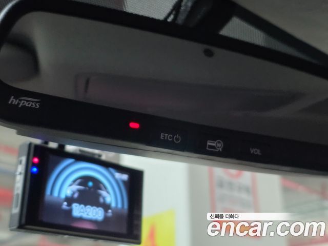 Hyundai AVANTE 2018 — photo 7