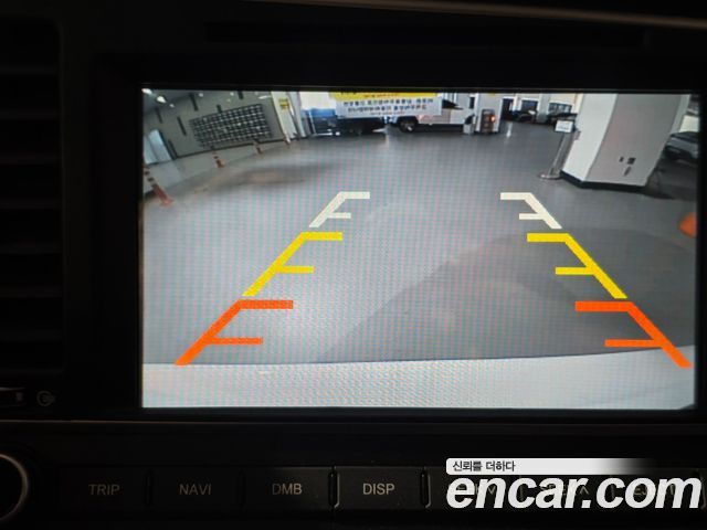 Hyundai AVANTE 2018 — photo 9