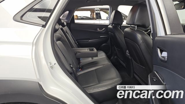 Hyundai Kona 2018 — photo 12
