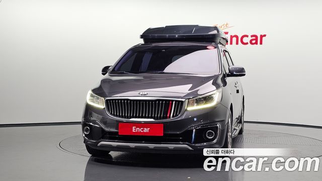 Kia Canival 2015 — photo 3