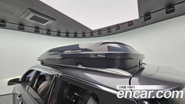 Kia Canival 2015 — photo 30