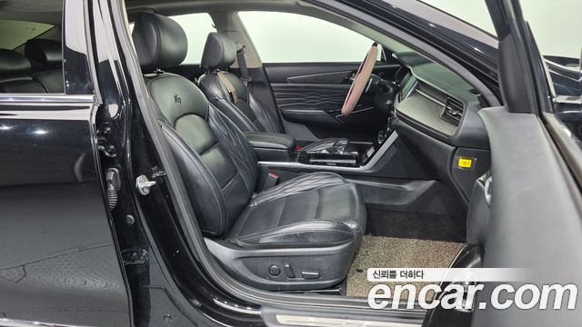 Kia K7 2020 — photo 11