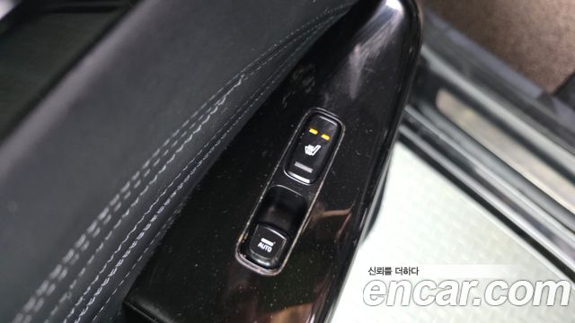 Kia K7 2020 — photo 18