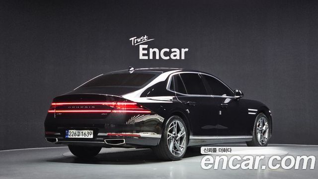 Genesis G90 2022 — photo 2
