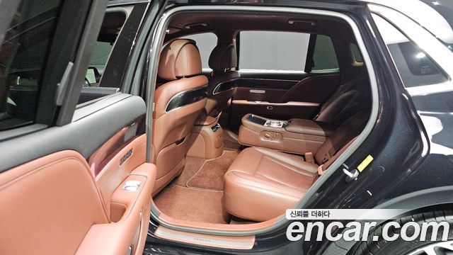 Genesis G90 2022 — photo 23