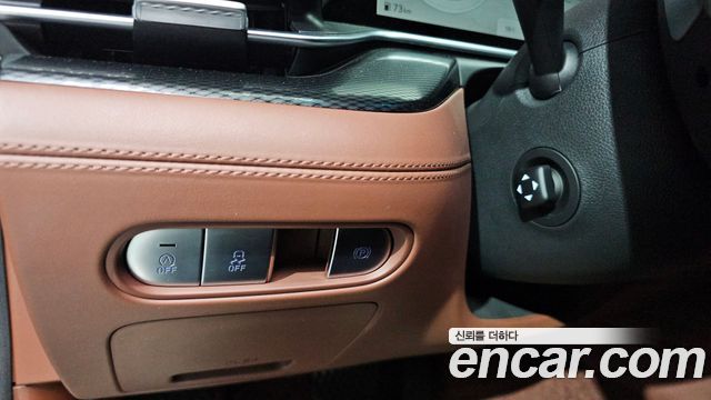 Genesis G90 2022 — photo 26