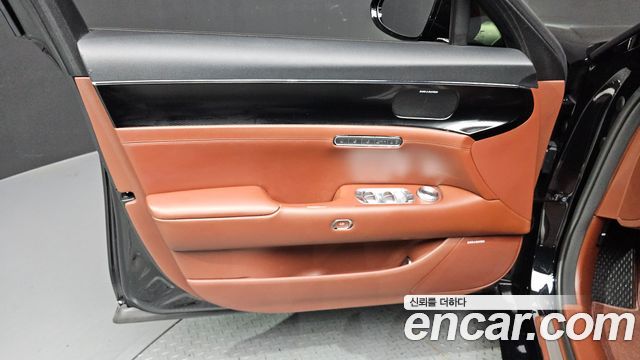 Genesis G90 2022 — photo 14