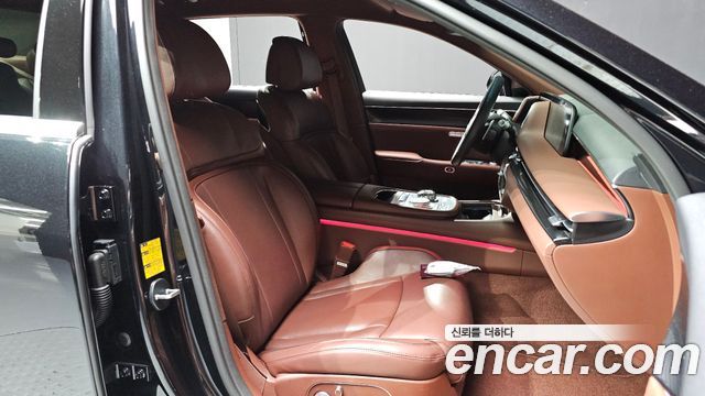 Genesis G90 2022 — photo 16