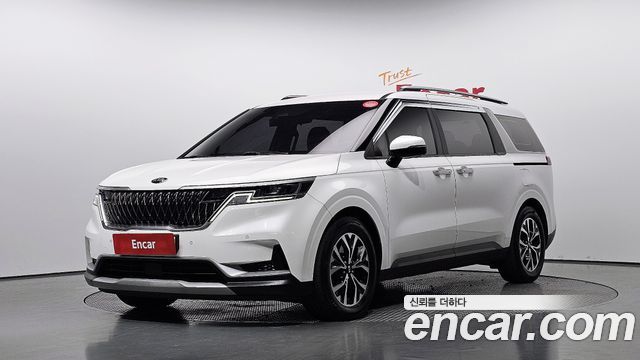 Kia Canival 2021 — photo 1