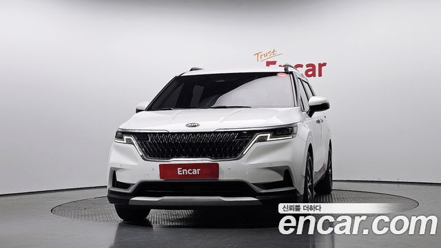 Kia Canival 2021 — photo 3