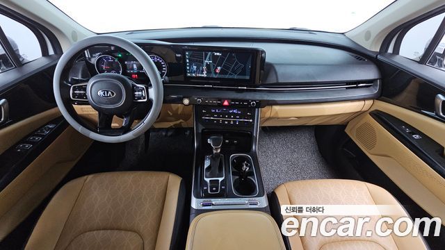 Kia Canival 2021 — photo 10