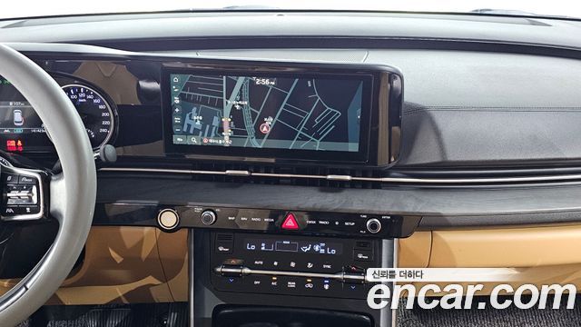 Kia Canival 2021 — photo 19