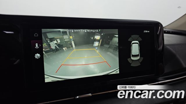 Kia Canival 2021 — photo 20