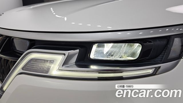 Kia Canival 2021 — photo 8