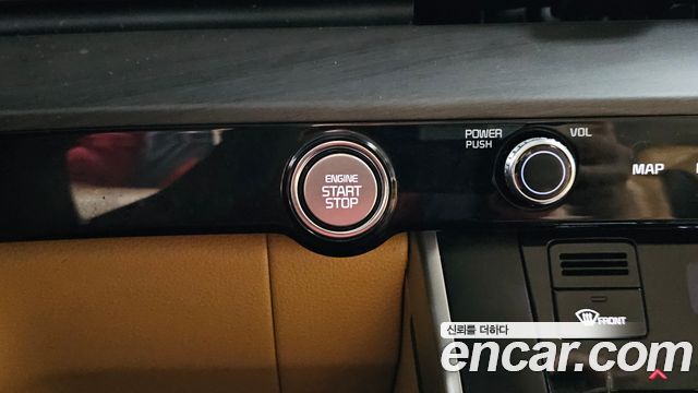 Kia Canival 2021 — photo 27
