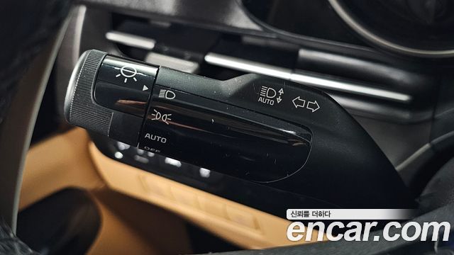 Kia Canival 2021 — photo 30