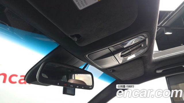 Hyundai Santafe 2019 — photo 29