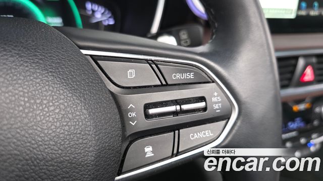 Hyundai Santafe 2019 — photo 31