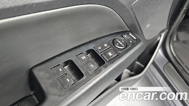 Hyundai AVANTE 2018 — photo 27
