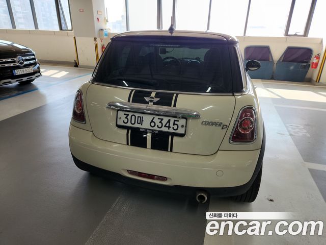 Mini Cooper 2012 — photo 6