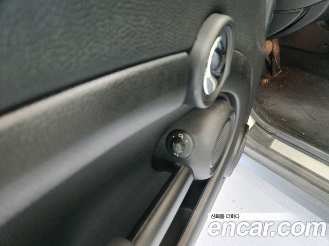 Mini Cooper 2012 — photo 15