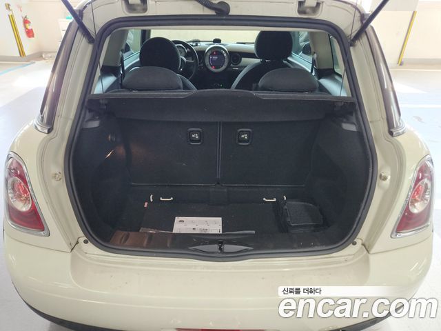 Mini Cooper 2012 — photo 18