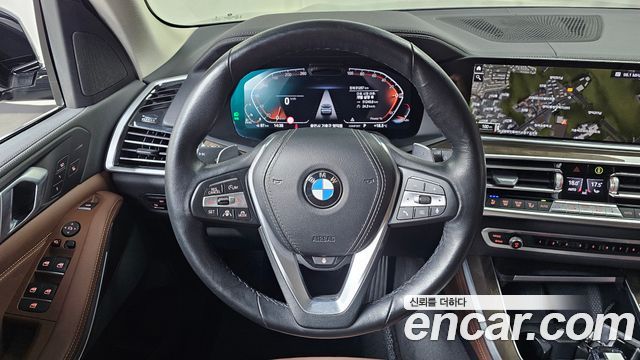 BMW X5 2022 — photo 19