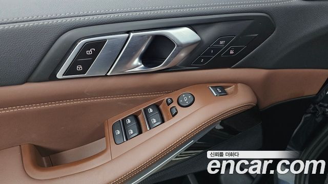 BMW X5 2022 — photo 27