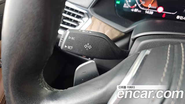 BMW X5 2022 — photo 29