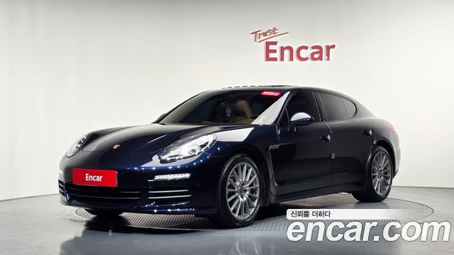Porsche Panamera 2016 — photo 32