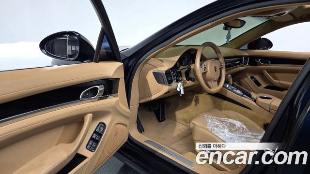 Porsche Panamera 2016 — photo 13