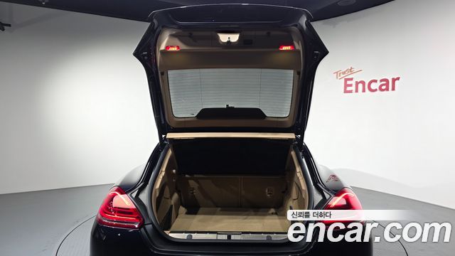 Porsche Panamera 2016 — photo 24
