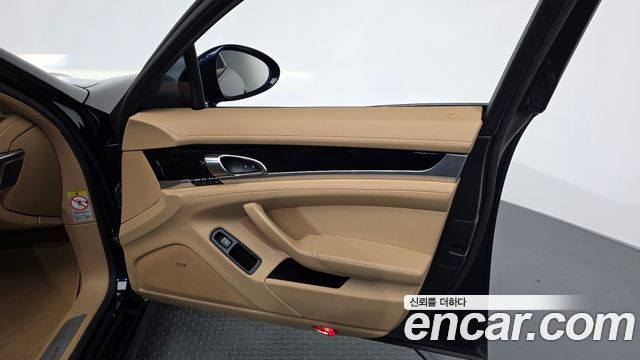 Porsche Panamera 2016 — photo 14