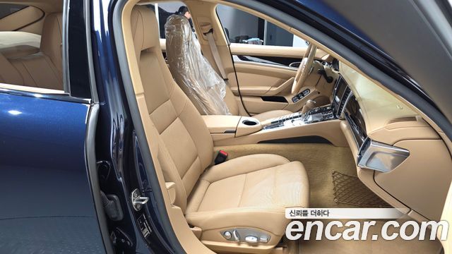 Porsche Panamera 2016 — photo 16