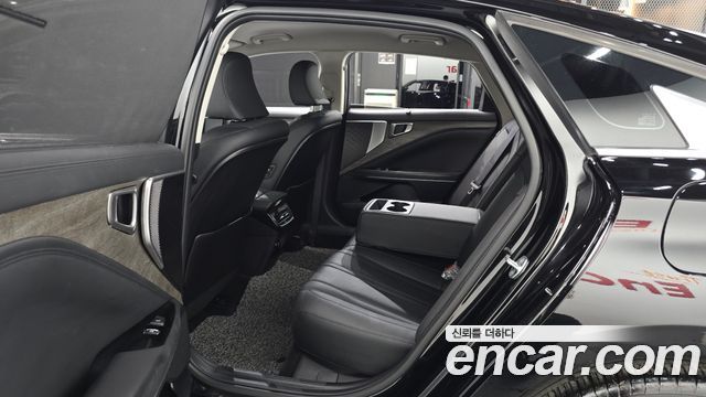Kia K8 2023 — photo 17
