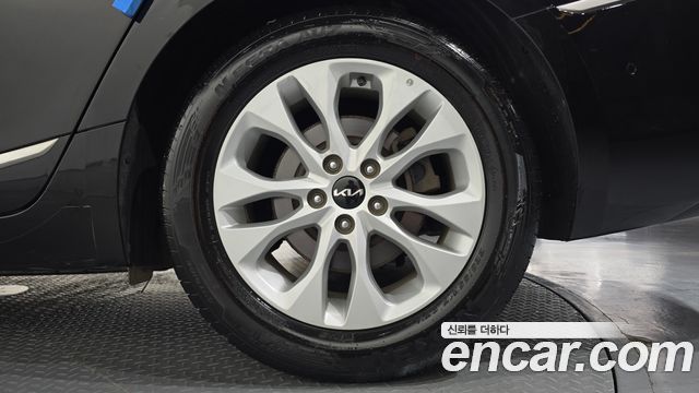 Kia K8 2023 — photo 7