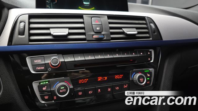 BMW 3-Series 2017 — photo 16