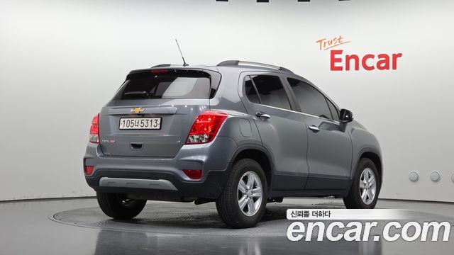 Chevrolet Korea Trax 2019 — photo 2