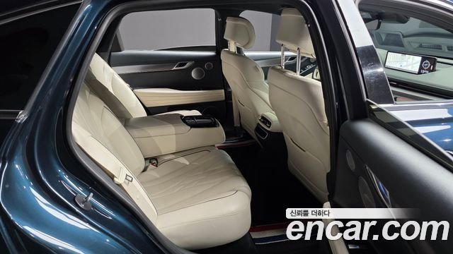 Genesis G80 2022 — photo 11