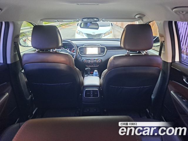 Kia Sorento 2017 — photo 20