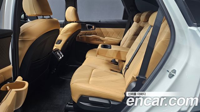 Kia Sorento 2023 — photo 18