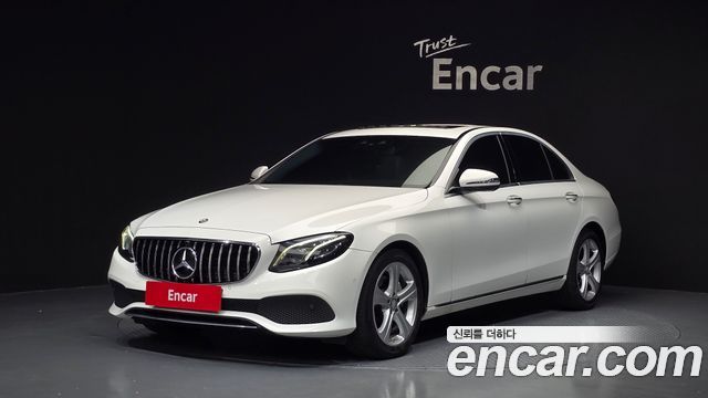 Mercedes-Benz E-Class 2017 — photo 1