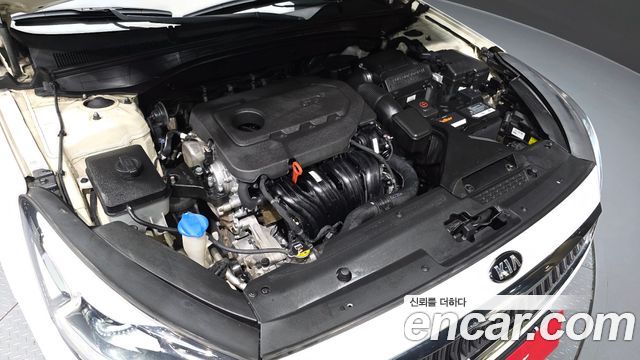 Kia K7 2016 — photo 6