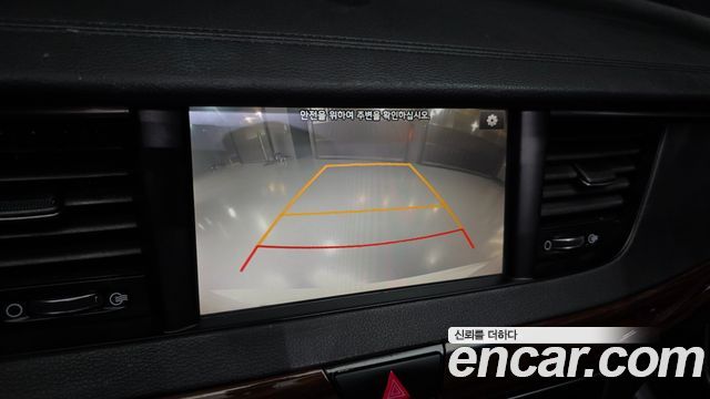 Kia K7 2016 — photo 21