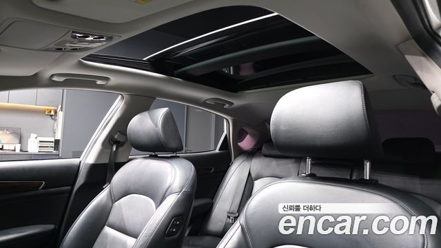 Kia K7 2016 — photo 25