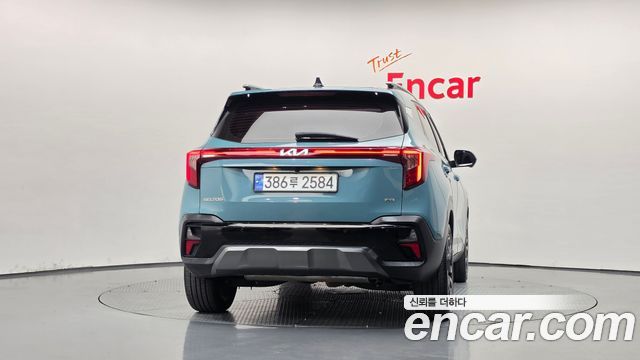 Kia Seltos 2024 — photo 4