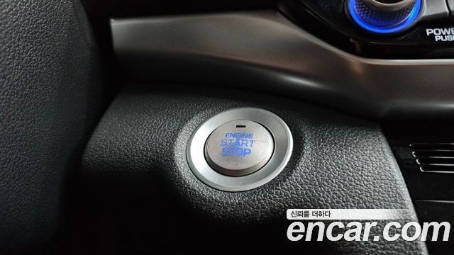 Hyundai AVANTE 2020 — photo 18