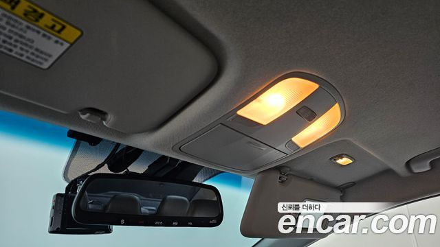 Hyundai AVANTE 2020 — photo 19